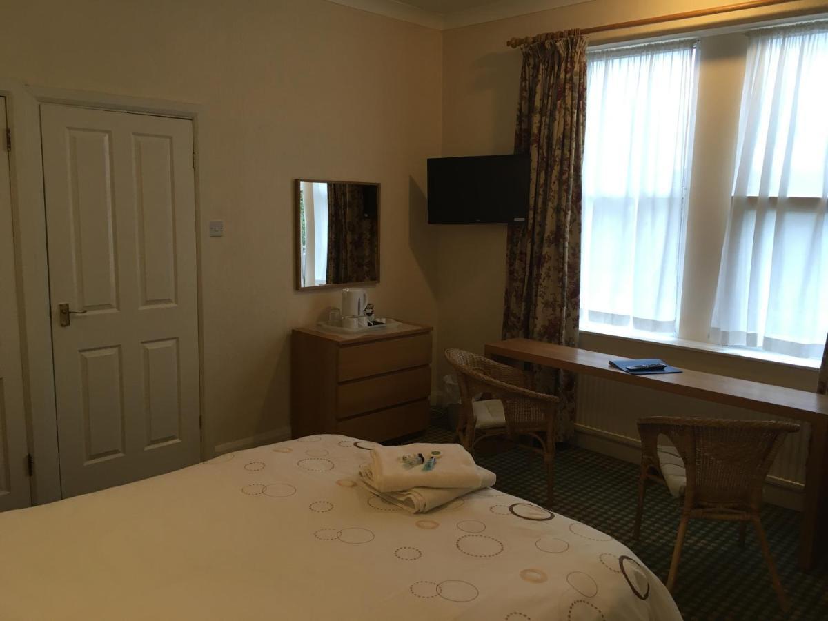 The Hawthornes Licensed Guest House Knottingly Buitenkant foto