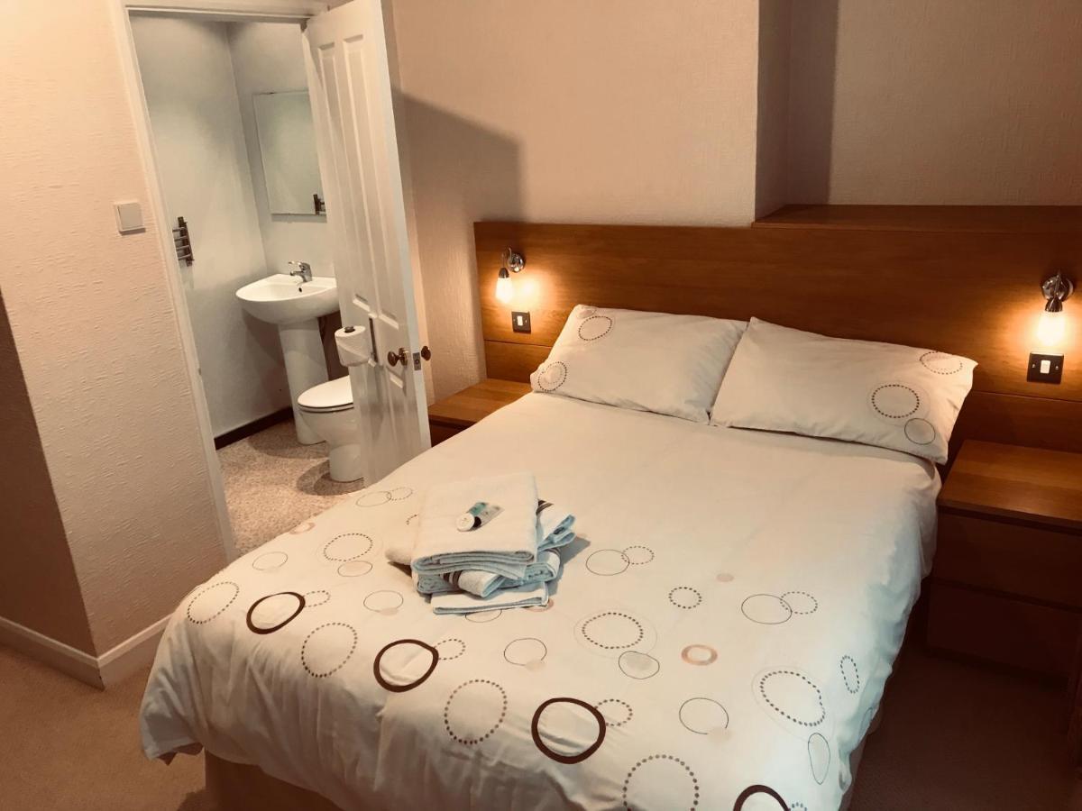 The Hawthornes Licensed Guest House Knottingly Buitenkant foto